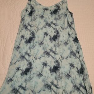 PINK Victoria's Secret Blue Tie-Dye Top